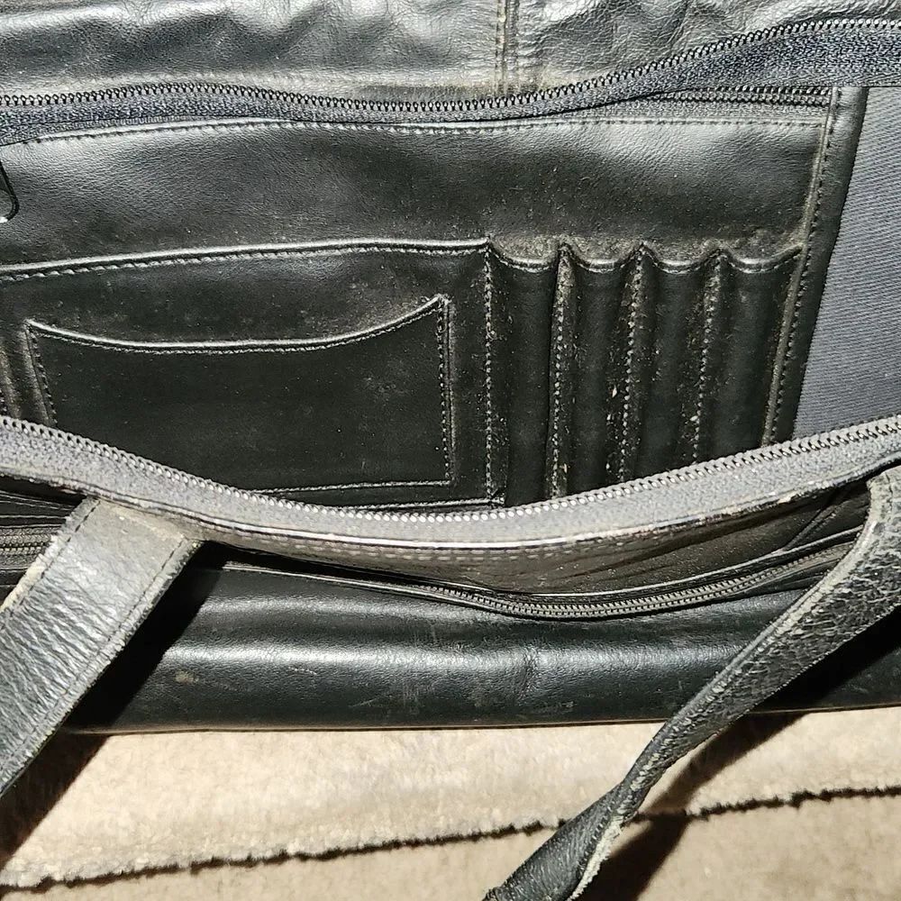 Vintage Black Leather Briefcase Bag - Picture 8 of 8